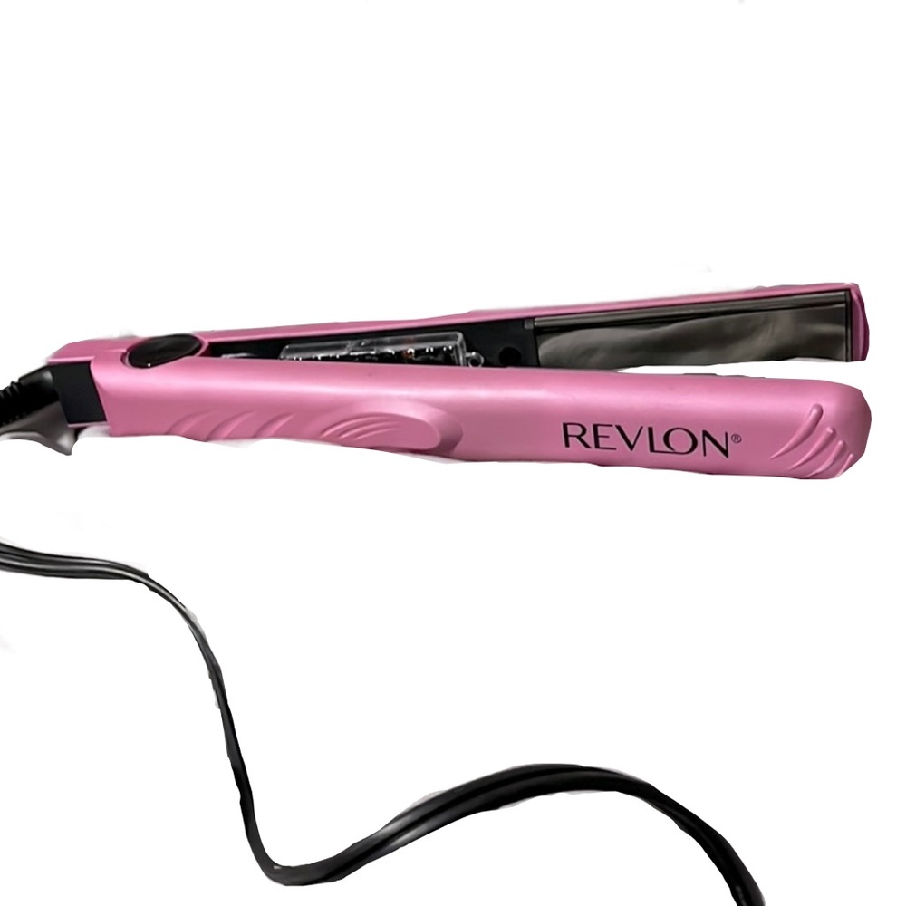 Revlon Salon Straight Sleek and Shine 1-Inch Titanium Straightener in Pink